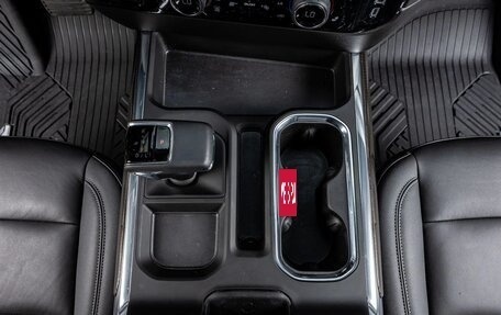 Chevrolet Silverado, 2025 год, 9 465 392 рублей, 26 фотография