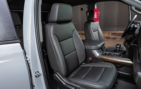 Chevrolet Silverado, 2025 год, 9 465 392 рублей, 29 фотография