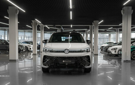 Volkswagen Tiguan, 2025 год, 5 095 000 рублей, 3 фотография