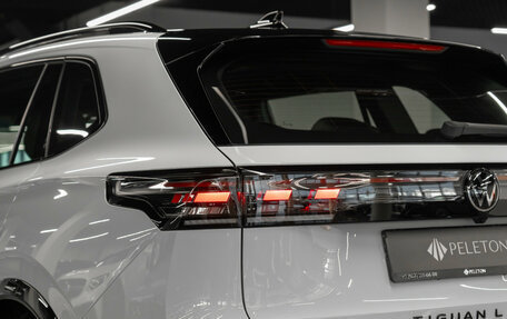 Volkswagen Tiguan, 2025 год, 5 095 000 рублей, 30 фотография