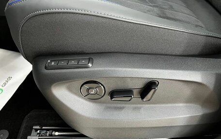 Volkswagen Tiguan, 2025 год, 4 850 000 рублей, 19 фотография