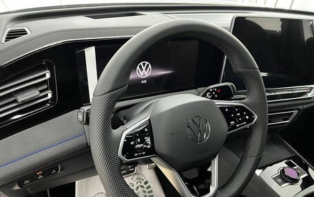Volkswagen Tiguan, 2025 год, 4 850 000 рублей, 24 фотография