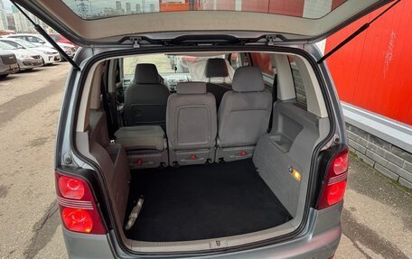 Volkswagen Touran III, 2009 год, 665 000 рублей, 7 фотография