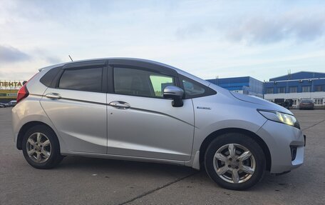 Honda Fit III, 2015 год, 740 000 рублей, 6 фотография