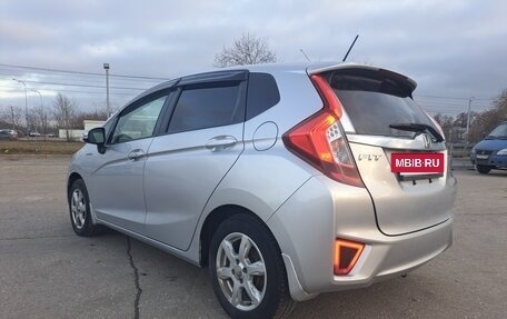 Honda Fit III, 2015 год, 740 000 рублей, 3 фотография