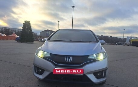 Honda Fit III, 2015 год, 740 000 рублей, 8 фотография