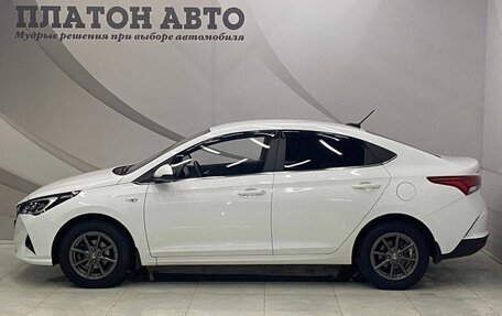 Hyundai Solaris II рестайлинг, 2021 год, 1 750 000 рублей, 8 фотография