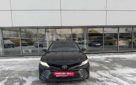 Toyota Camry, 2018 год, 2 990 000 рублей, 7 фотография