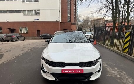 KIA K5, 2022 год, 2 300 000 рублей, 1 фотография