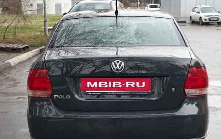 Volkswagen Polo VI (EU Market), 2013 год, 750 000 рублей, 2 фотография
