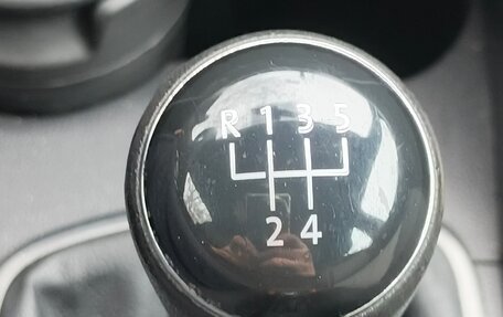 Volkswagen Polo VI (EU Market), 2013 год, 750 000 рублей, 11 фотография