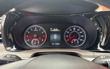 KIA K5, 2022 год, 2 300 000 рублей, 10 фотография