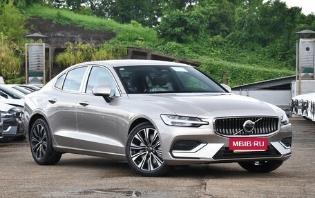 Volvo S60 III, 2024 год, 4 600 000 рублей, 3 фотография