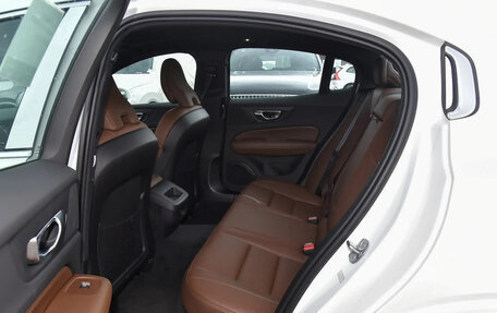 Volvo S60 III, 2024 год, 4 600 000 рублей, 15 фотография