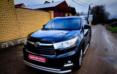 Toyota Highlander III, 2015 год, 2 750 000 рублей, 1 фотография