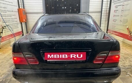 Mercedes-Benz E-Класс, 1999 год, 270 000 рублей, 8 фотография