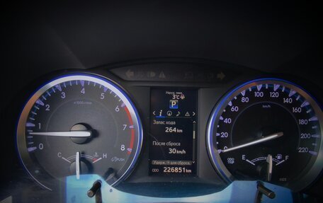 Toyota Highlander III, 2015 год, 2 750 000 рублей, 16 фотография