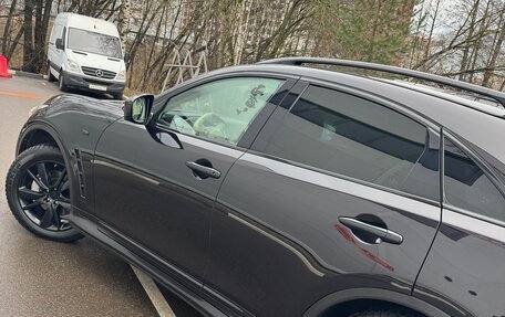 Infiniti FX II, 2012 год, 1 700 000 рублей, 2 фотография