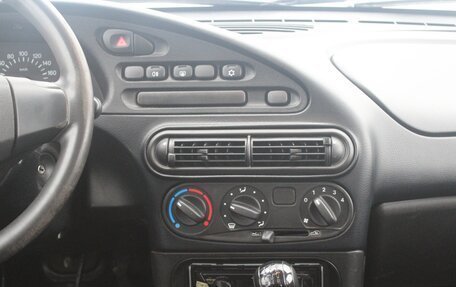 Chevrolet Niva I рестайлинг, 2015 год, 589 000 рублей, 11 фотография