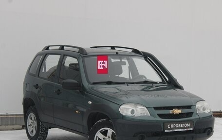 Chevrolet Niva I рестайлинг, 2015 год, 589 000 рублей, 3 фотография