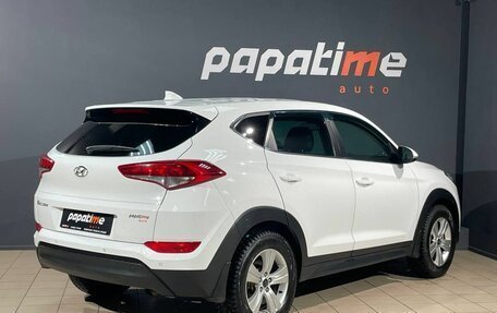 Hyundai Tucson III, 2017 год, 1 999 000 рублей, 3 фотография