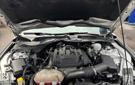 Ford Mustang VI рестайлинг, 2019 год, 2 600 000 рублей, 14 фотография