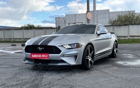 Ford Mustang VI рестайлинг, 2019 год, 2 600 000 рублей, 6 фотография