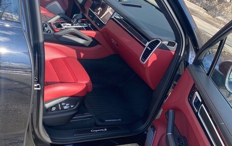 Porsche Cayenne III, 2021 год, 11 900 000 рублей, 4 фотография