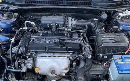 KIA Cerato I, 2005 год, 400 000 рублей, 11 фотография