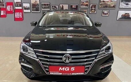 MG 5, 2024 год, 2 150 000 рублей, 2 фотография