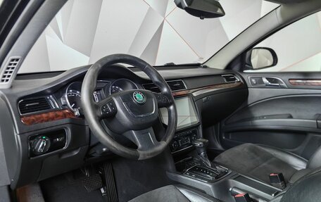 Skoda Superb III рестайлинг, 2011 год, 595 150 рублей, 14 фотография