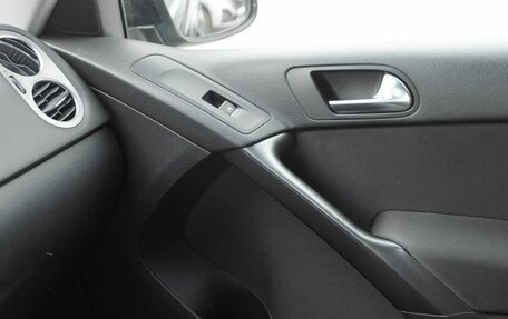 Volkswagen Tiguan I, 2009 год, 860 000 рублей, 15 фотография