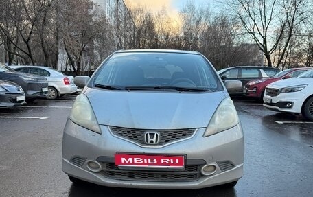 Honda Jazz II рестайлинг, 2009 год, 630 000 рублей, 1 фотография