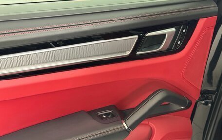 Porsche Cayenne III, 2022 год, 10 712 000 рублей, 17 фотография