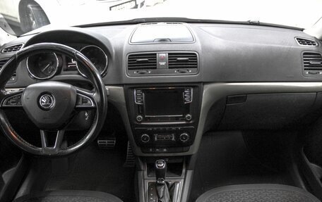 Skoda Yeti I рестайлинг, 2015 год, 1 359 900 рублей, 7 фотография