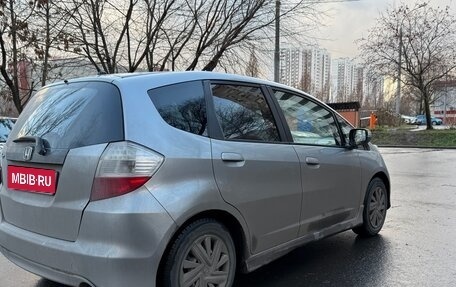 Honda Jazz II рестайлинг, 2009 год, 630 000 рублей, 4 фотография