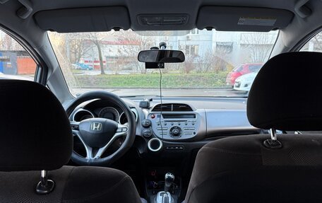 Honda Jazz II рестайлинг, 2009 год, 630 000 рублей, 6 фотография