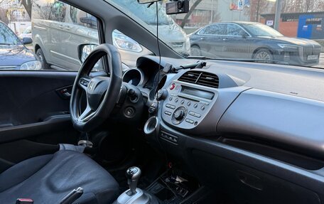 Honda Jazz II рестайлинг, 2009 год, 630 000 рублей, 7 фотография