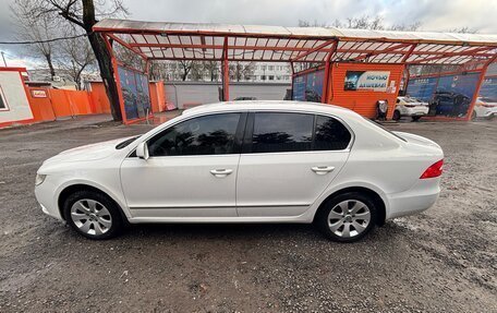 Skoda Superb III рестайлинг, 2011 год, 950 000 рублей, 4 фотография