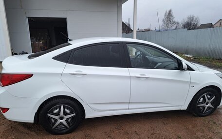 Hyundai Solaris II рестайлинг, 2016 год, 1 100 000 рублей, 11 фотография