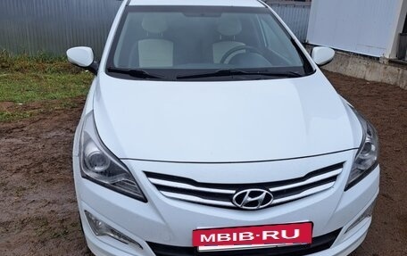 Hyundai Solaris II рестайлинг, 2016 год, 1 100 000 рублей, 9 фотография