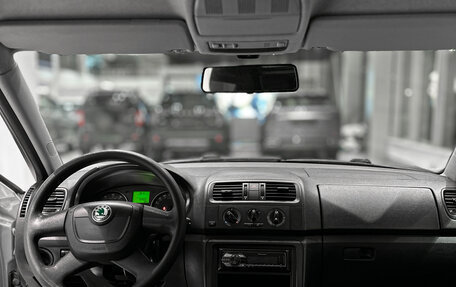 Skoda Fabia II, 2012 год, 550 000 рублей, 11 фотография