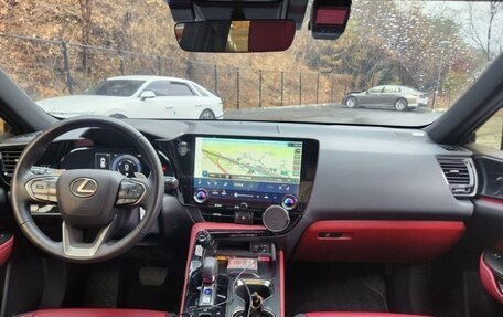 Lexus NX, 2024 год, 8 000 000 рублей, 6 фотография