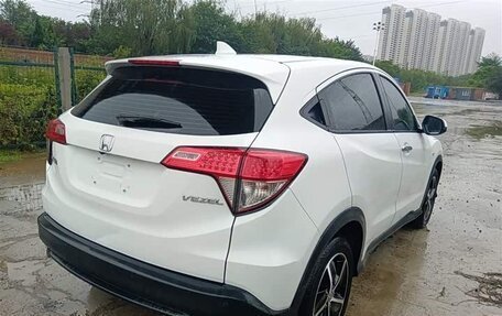 Honda Vezel, 2021 год, 1 112 777 рублей, 4 фотография