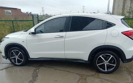 Honda Vezel, 2021 год, 1 112 777 рублей, 6 фотография