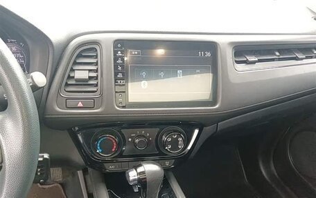 Honda Vezel, 2021 год, 1 112 777 рублей, 9 фотография