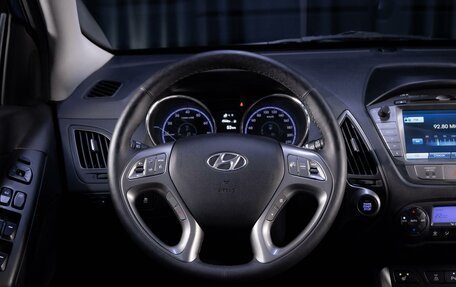 Hyundai ix35 I рестайлинг, 2013 год, 1 350 000 рублей, 10 фотография