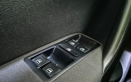 Volkswagen Polo VI (EU Market), 2015 год, 900 000 рублей, 18 фотография