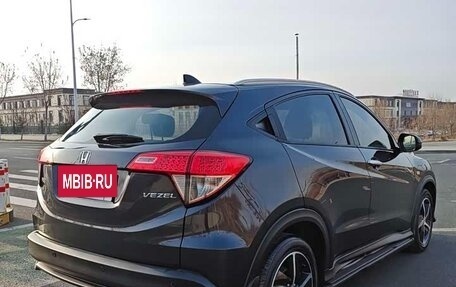 Honda Vezel, 2021 год, 1 970 000 рублей, 4 фотография