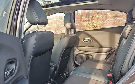 Honda Vezel, 2021 год, 1 970 000 рублей, 23 фотография